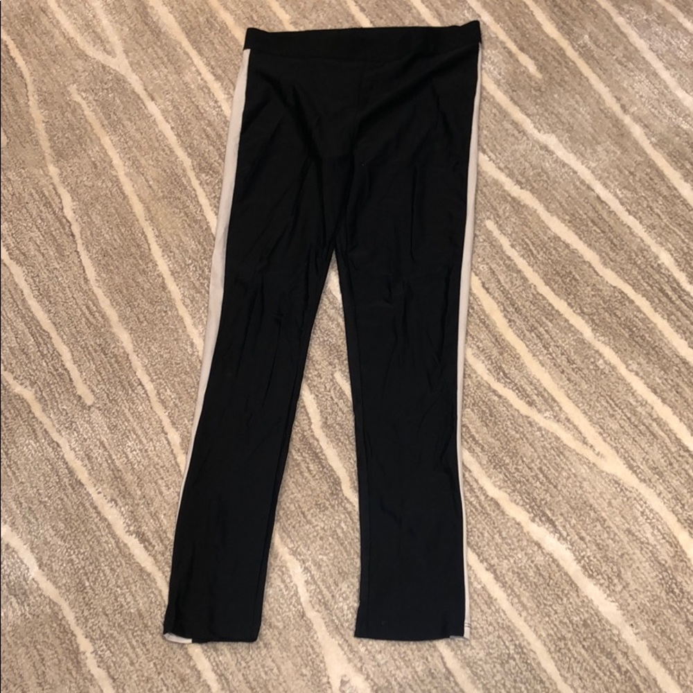 Emma & Sam Striped Leggings